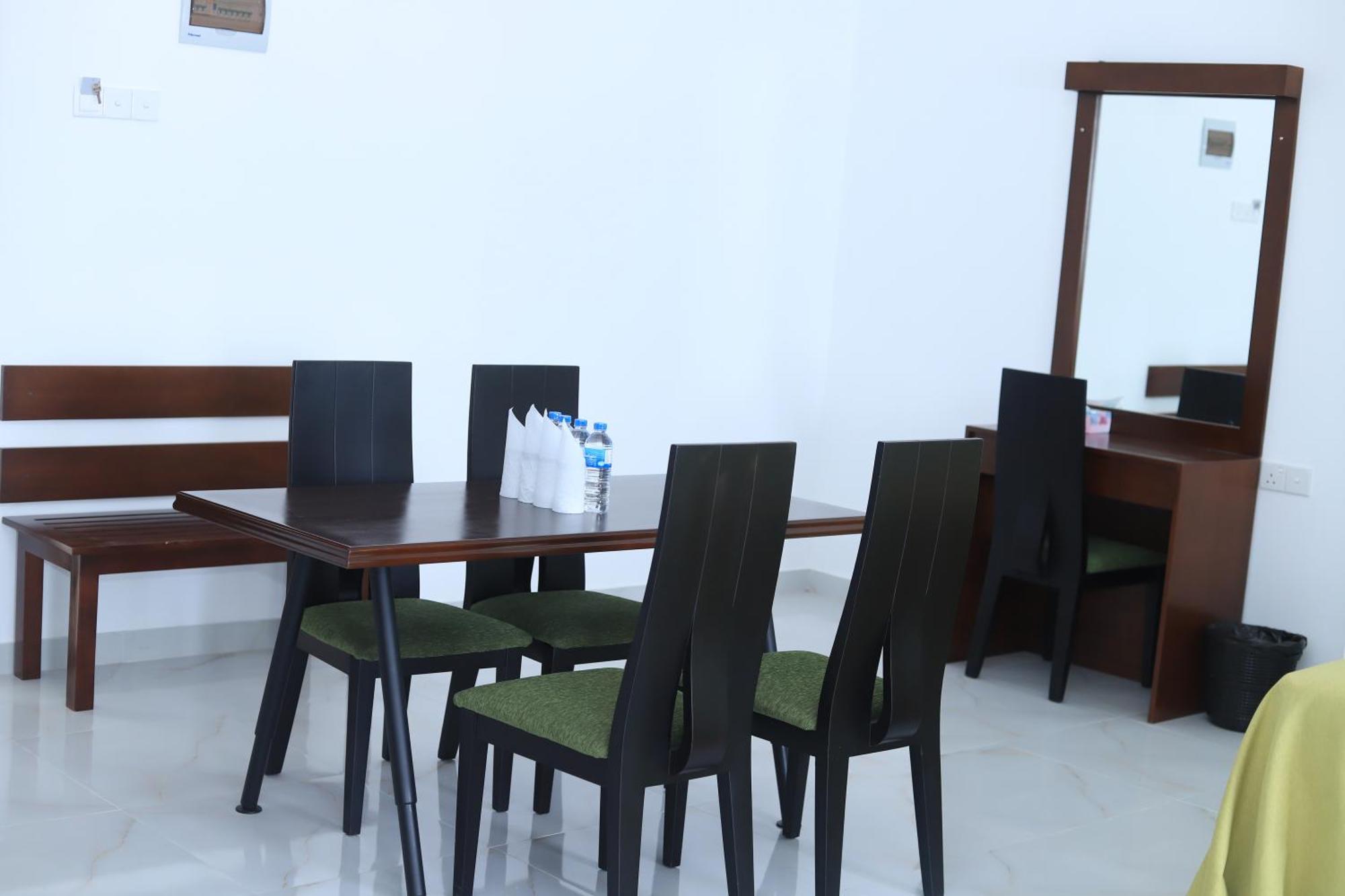 K And K Country Resort Minuwangoda Exterior foto